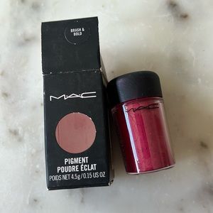 MAC Cosmetics Pigment in Brash and Bold
